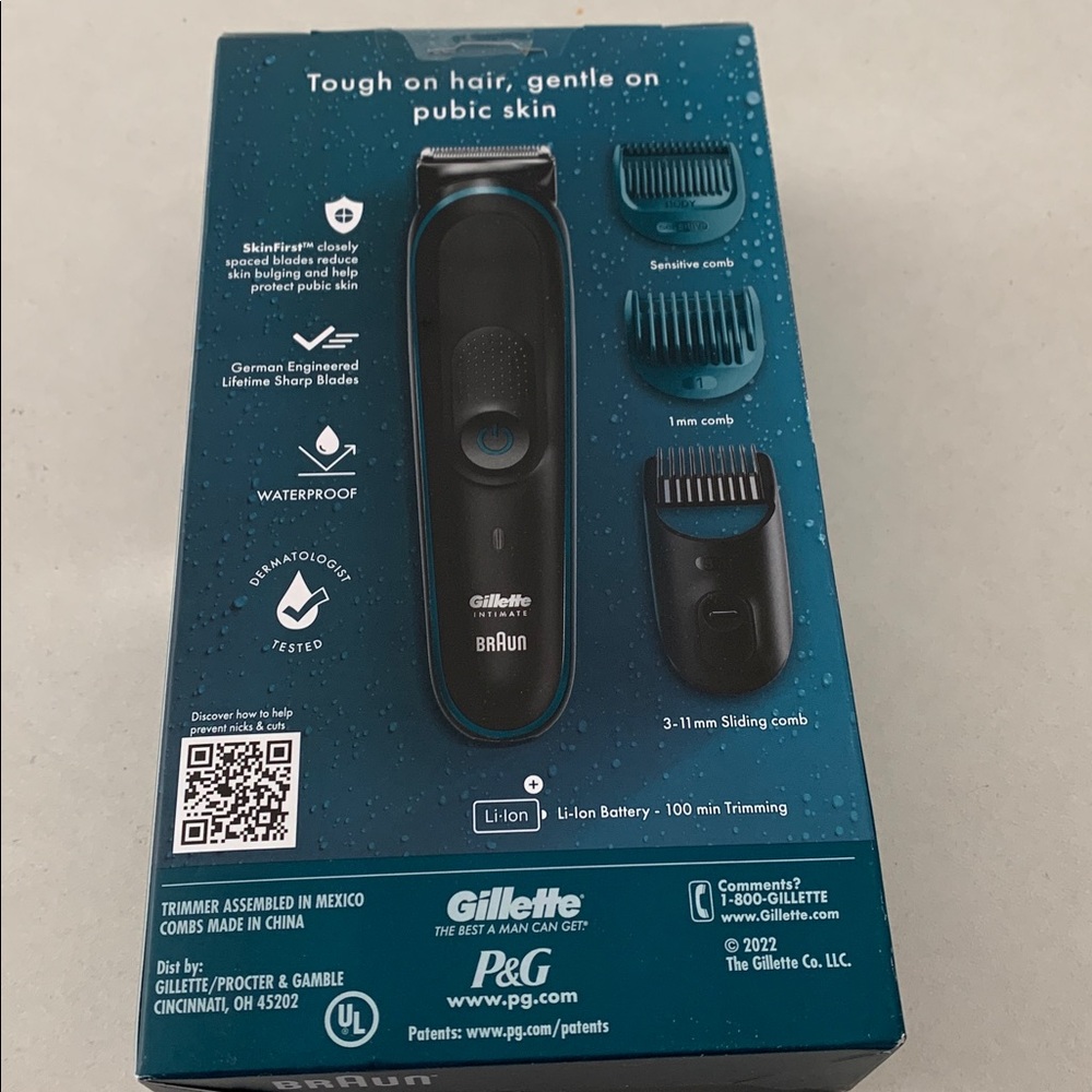 Gillette Intimate Hair Trimmer - Picture 2 of 5